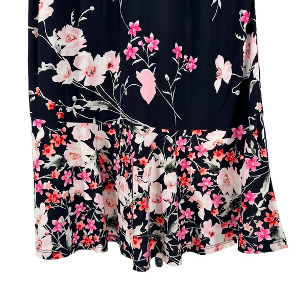 Eliza J Navy Mixed Floral Print 3/4 Sleeve Mini Dress size 2 - Picture 4 of 10